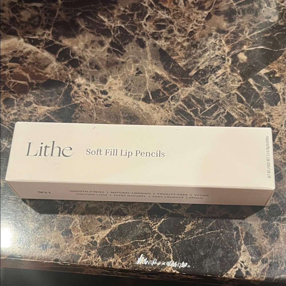 Lithe Soft Fill Lip Liner - Cream